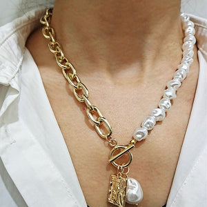 Gold & Baroque Necklace