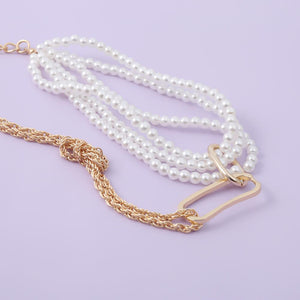 Silphy Pearl Necklace